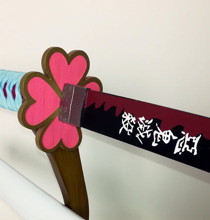 甘露寺蜜璃 かんろじみつり 日輪刀 きめつのやいば 鬼滅の刃 鬼殺隊 コスプレ インテリア飾り 模造刀 日本刀 木製 S335